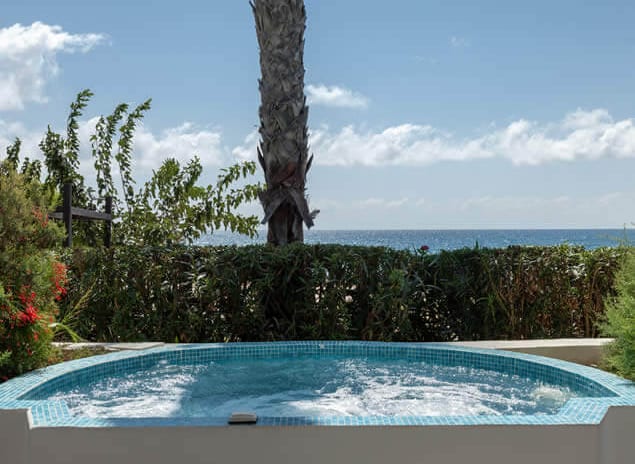 Annabelle Hotel Paphos-Sea View Garden Studio Suite with Whirlpool 3_18897